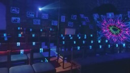 Interaktive Show des Underground Black Light Theatre in Prag: Bilder der Liebe